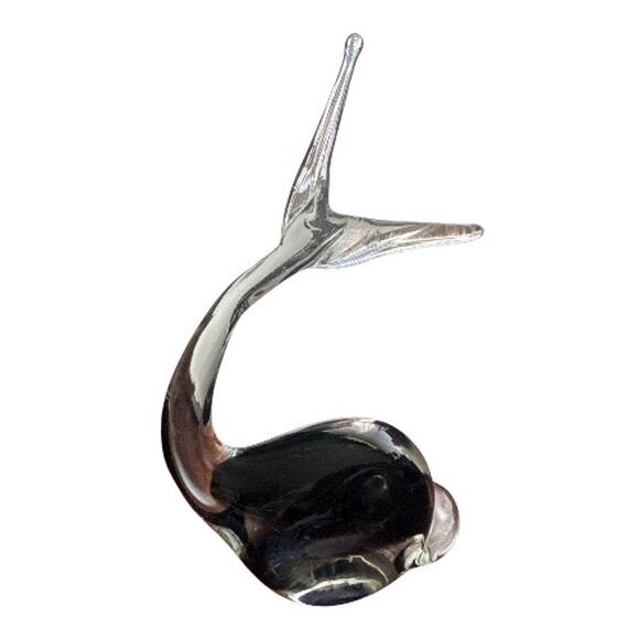 Murano Sommerso Dark Blue Hand Blown Whale Figurine - Picture 4 of 9